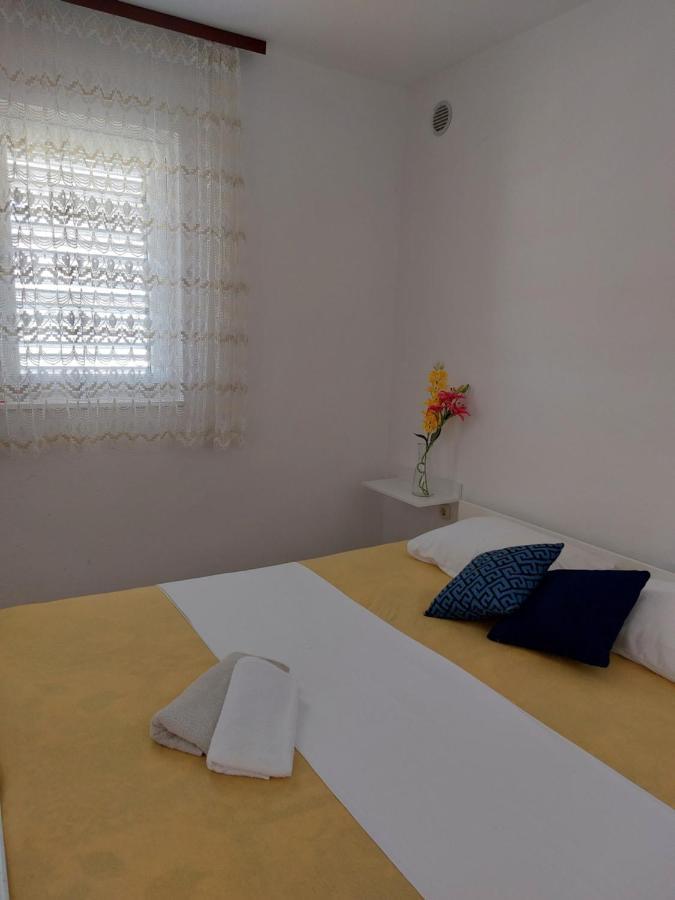 Apartments Markulincic Новалья Экстерьер фото